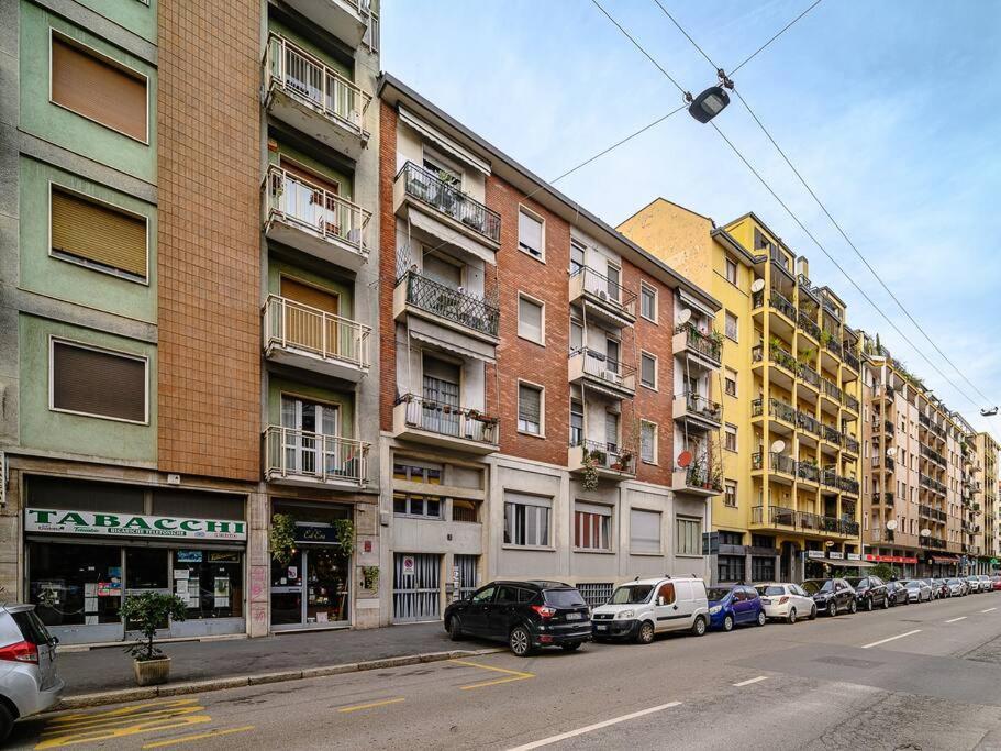 Classbnb - Appartamento A 1 Kilometro Dal Politecnico Milan Bagian luar foto